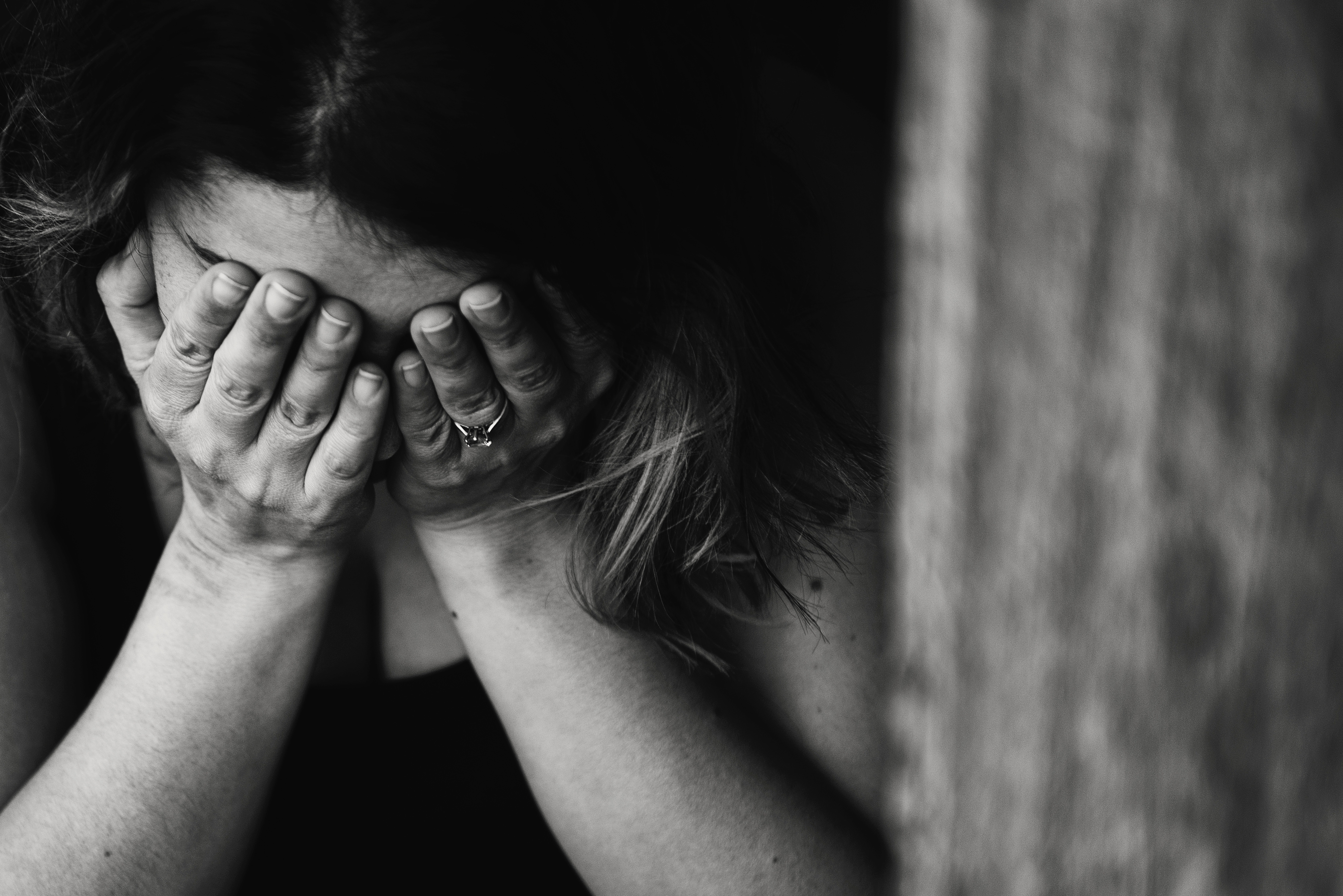眼睛肿胀怎么办？要如何改善？