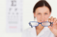 孩子散光不一定是天生的,该如何预防?