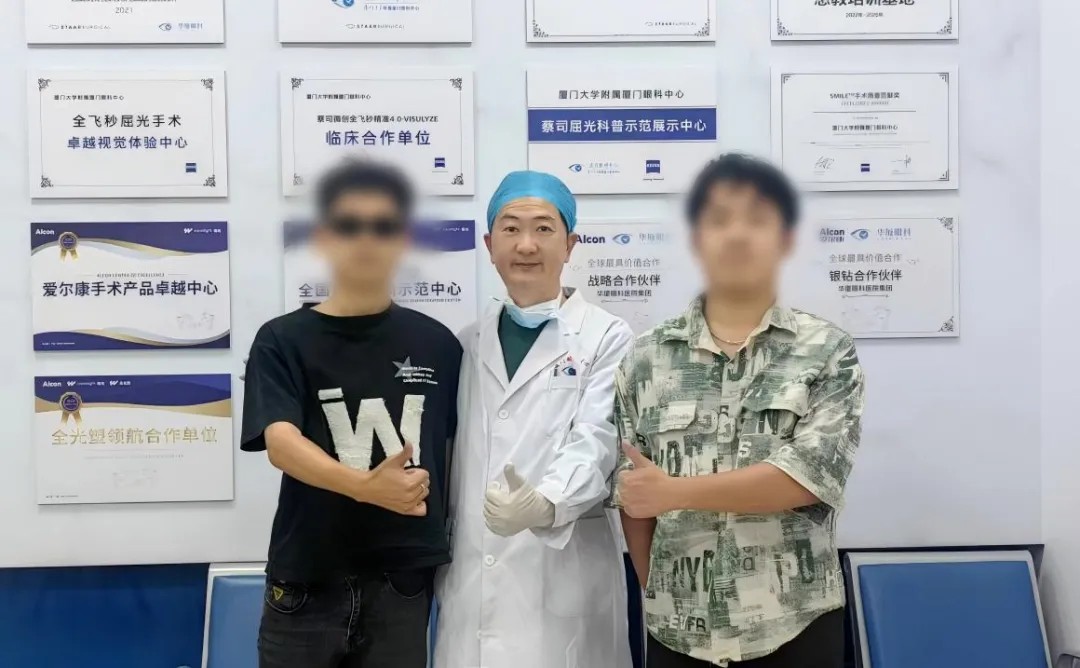 兄弟近视度数相近，为什么一个做全飞秒